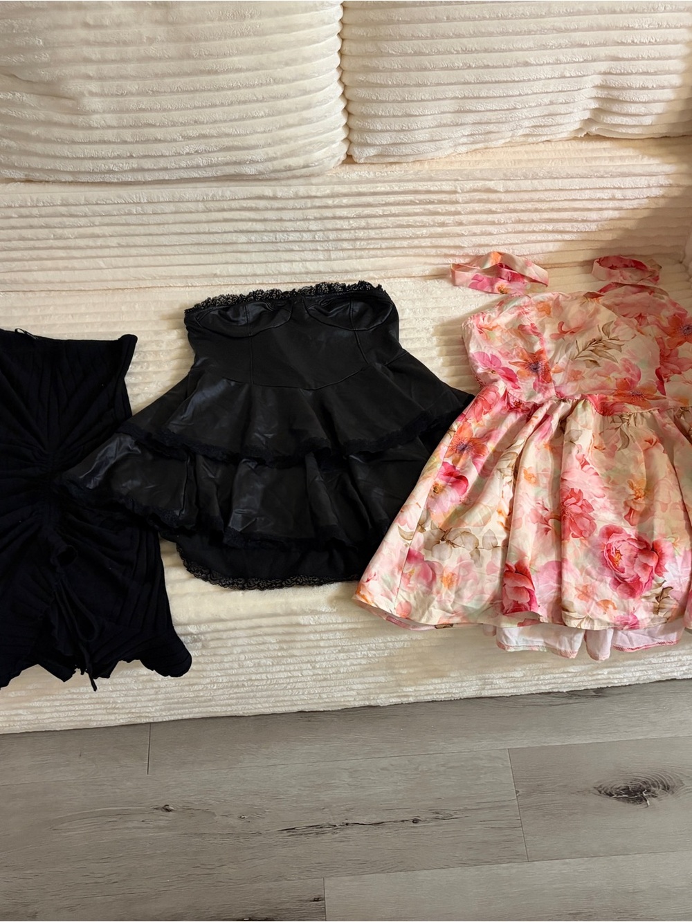 SHEIN Bundle - Picture 3 of 16